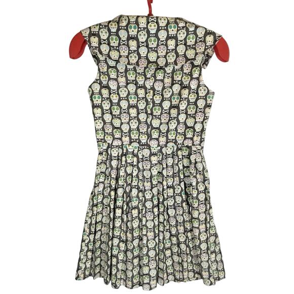 Beebop & Wally New York Retro Style Dress Sz MED Gray Skull Day of Dead Cotton - Picture 2 of 11